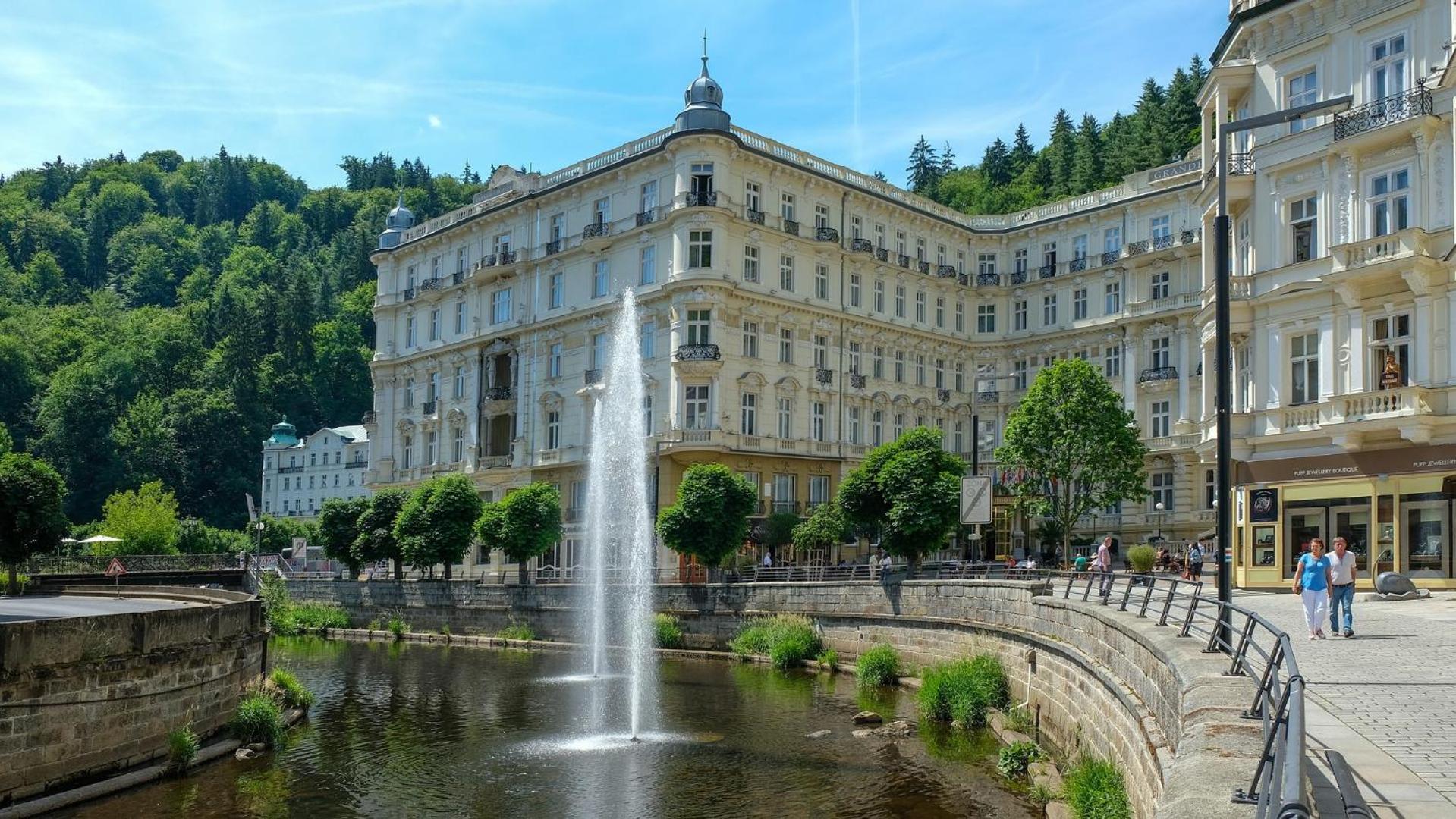 Karlovy Charme Inn By Rentez Карлові Вари Екстер'єр фото